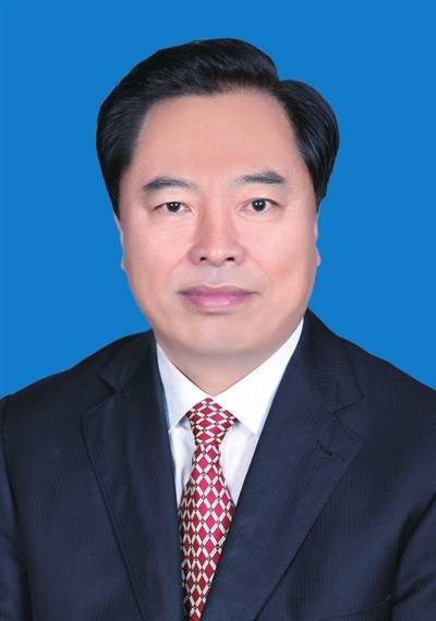 陈军（宁夏回族自治区银川市人大常委会原副主任）