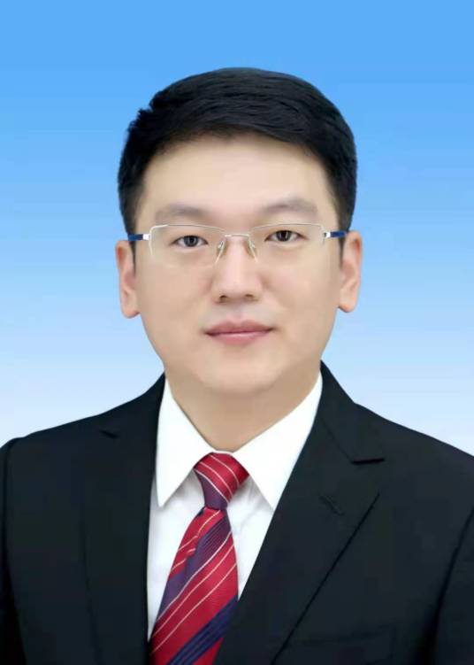 李帅（辽宁省岫岩满族自治县委副书记，县人民政府党组书记、县长）