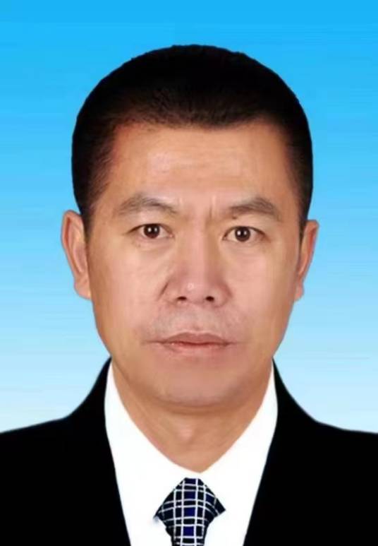 杨玉忠（内蒙古自治区呼伦贝尔市莫力达瓦达斡尔族自治旗人民政府副旗长）