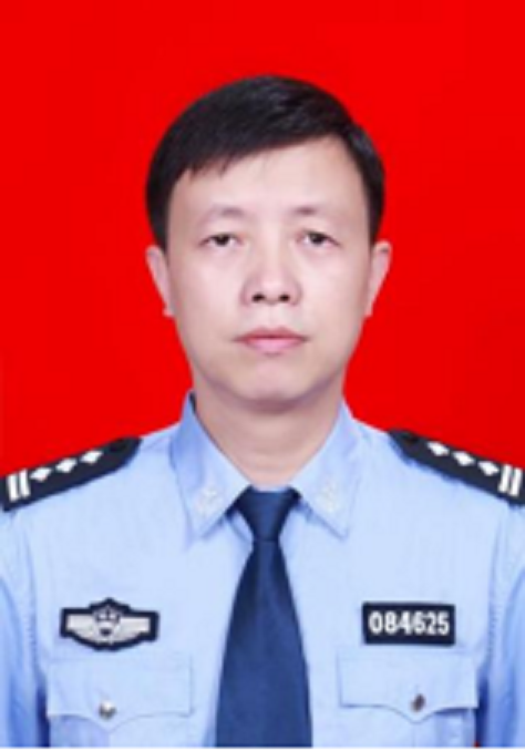 杨春雷（湖南省怀化市靖州苗族侗族自治县公安局党委副书记、政治委员）