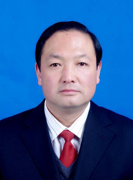 李鹏飞（甘肃省庆阳市政协党组成员、副主席）