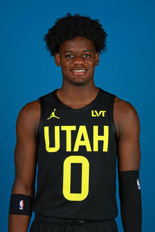 泰勒·亨德里克斯（美国篮球运动员）