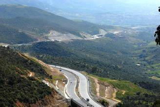 泰勒阿特拉斯山脉