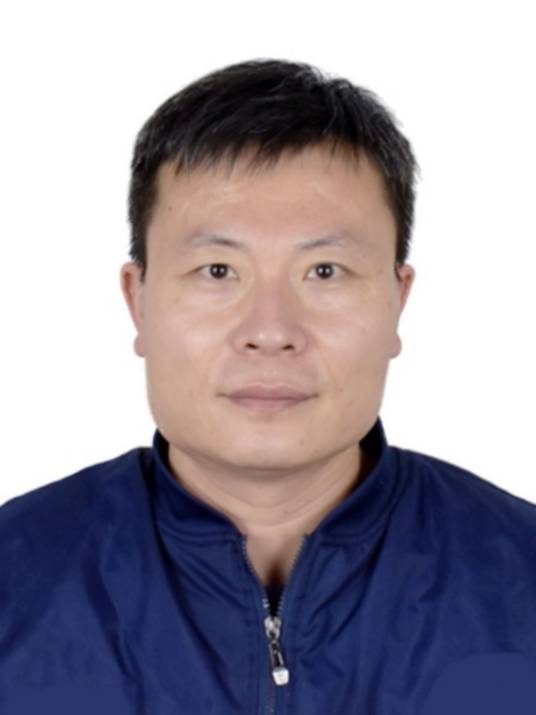 王亮（山东威达重工股份有限公司电气技术部部长）