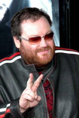 约翰·摩尔（爱尔兰导演兼制片人）