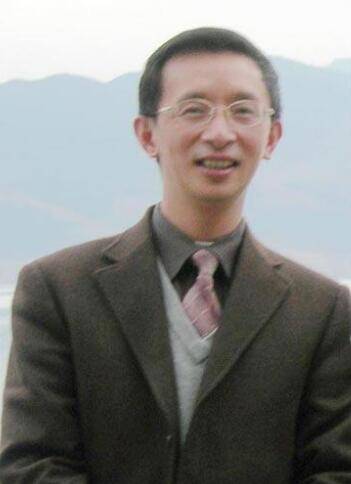 王琼华（中国内地作家）