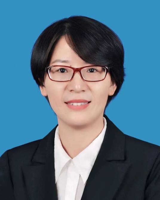 姜华（中共长兴县委副书记、长兴县人民政府代县长）