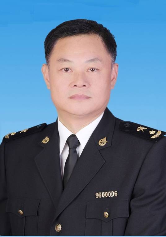杨海（拱北海关副关长、党委委员）