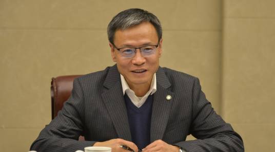 杨国峰（招商局重庆交通科研设计院有限公司党委副书记、总经理）