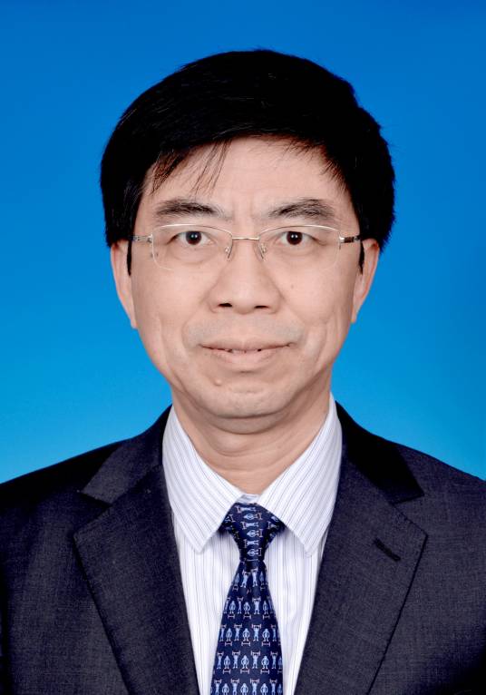 王虎（南通市市委统战部副部长、市工商联党组书记）