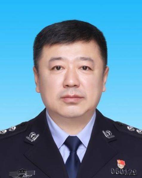 陈大鹏（内蒙古自治区呼伦贝尔市额尔古纳市政府副市长，党组成员，市公安局党委书记、局长）