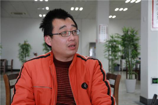 高华（浙江传媒学院讲师）