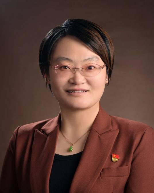 朱虹（江苏省无锡市锡山区东港镇山联村党总支书记、主任）