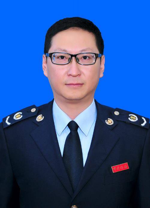 赵霖（国家税务总局玉溪市税务局党委委员、副局长）