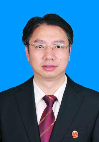 陈坚（湖南省高级人民法院副院长）