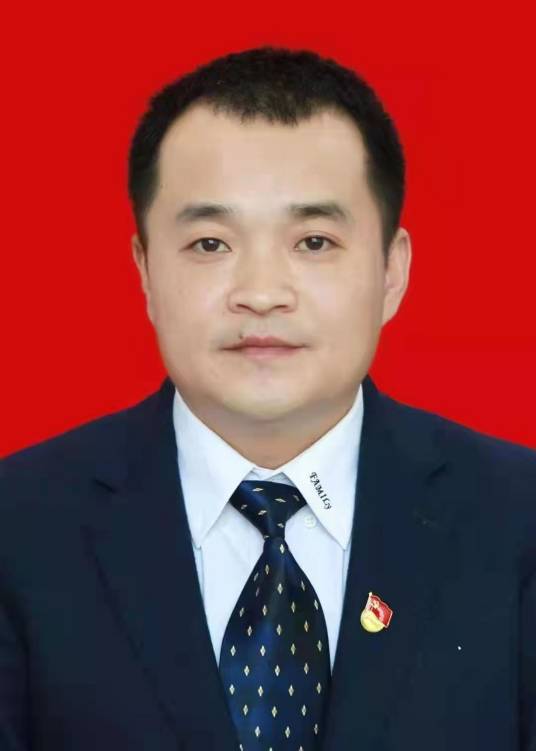 刘琳（四川省绵阳市涪城区委常委、区政府副区长）