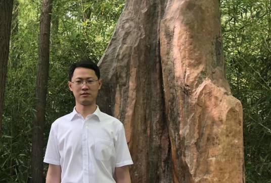 朱大鹏（兰州大学马克思主义学院教师）