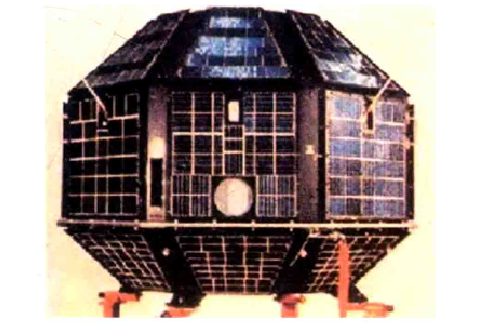 阿里亚哈塔卫星