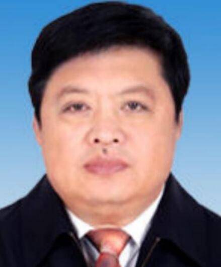 张英俊（山东省商河县委原常委、政法委书记）