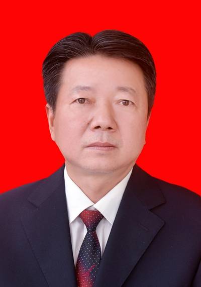 陈军（湖南省张家界市纪委原常务副书记）