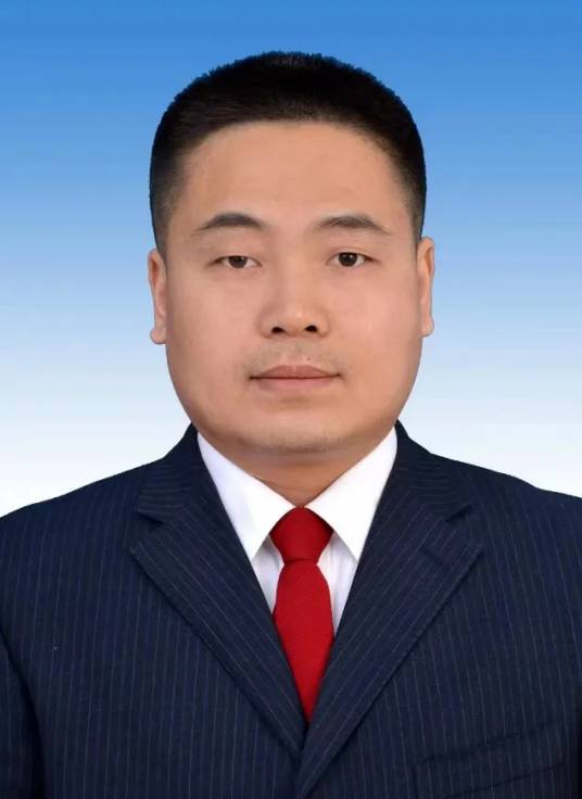 韩东（临江市人民政府党组书记、市长）