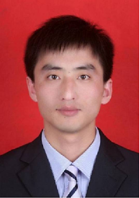 王小东（榆林学院数学与统计学院教师）