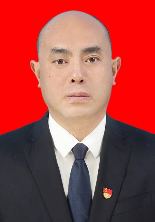 杨斌（四川省阿坝州马尔康市委常委、纪委书记、市监委主任）