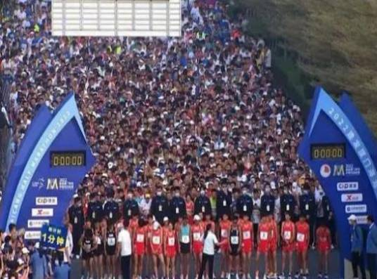 2022厦门海沧半程马拉松赛