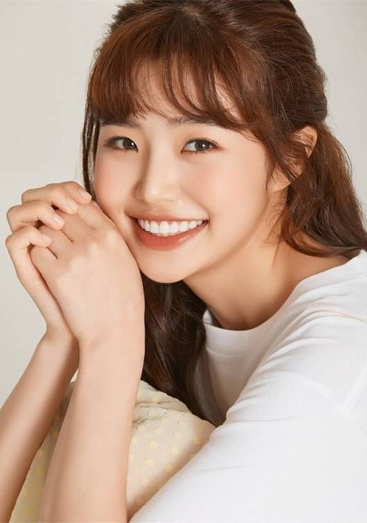 崔智秀(韩国女演员)