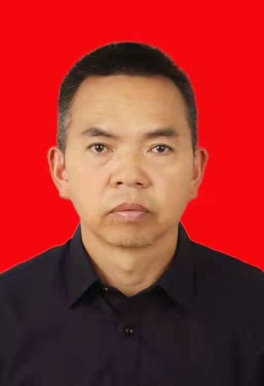 李飞（云南省地震局党组成员、副局长）