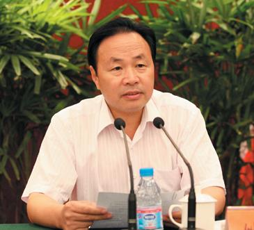 姚建华（北京军区总医院著名骨科专家）