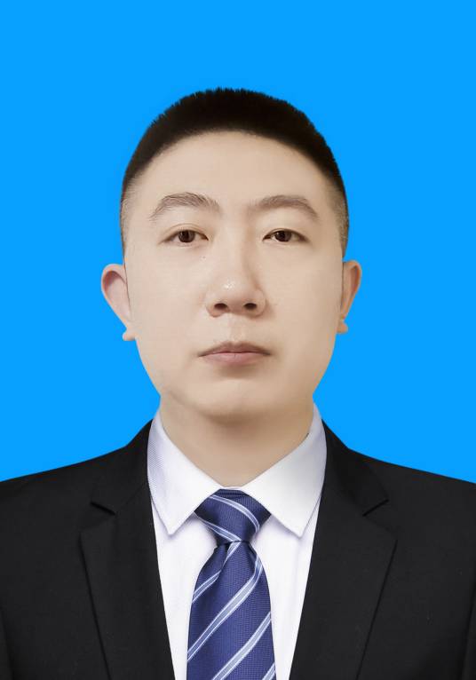 张明(公主岭市二丫网络传媒有限公司总经理)