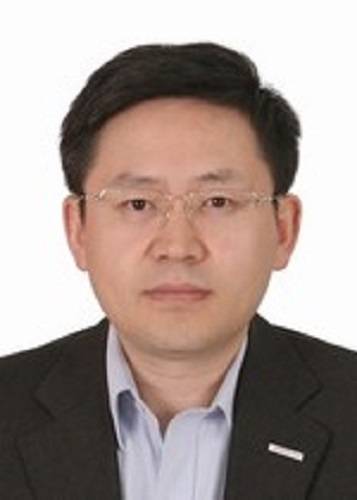 王恩东（中国工程院院士、计算机专家）