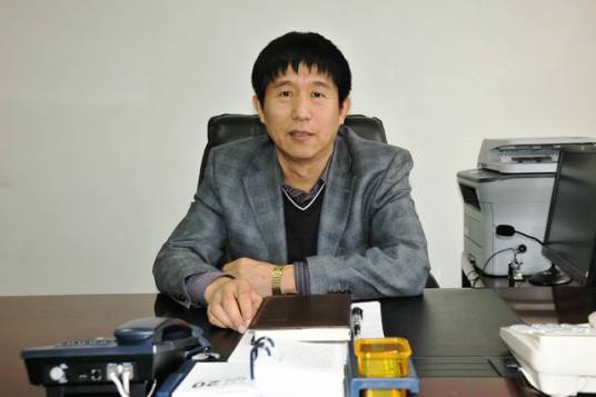 于滨（哈尔滨市残疾人联合会党组成员、副理事长）