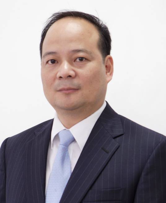 曾毓群（第十四届全国政协委员，全国工商联副主席，宁德时代新能源科技股份有限公司董事长兼总经理）