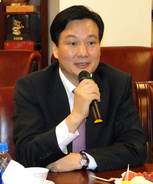 林武（中央人民政府驻香港联络办原副主任）