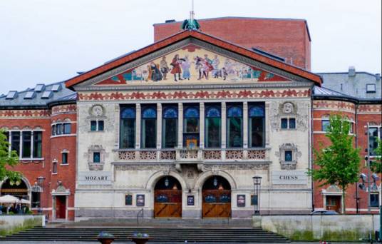 奥胡斯（丹麦第二大城市和主要港口）