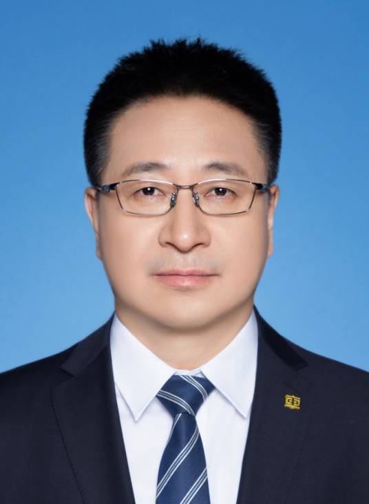 王锋（第十四届全国人大代表，中国中车集团有限公司党委常委、中国中车股份有限公司副总裁）