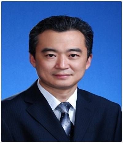 林晖（湖北省武汉市住房和城市更新局党组成员、副局长）