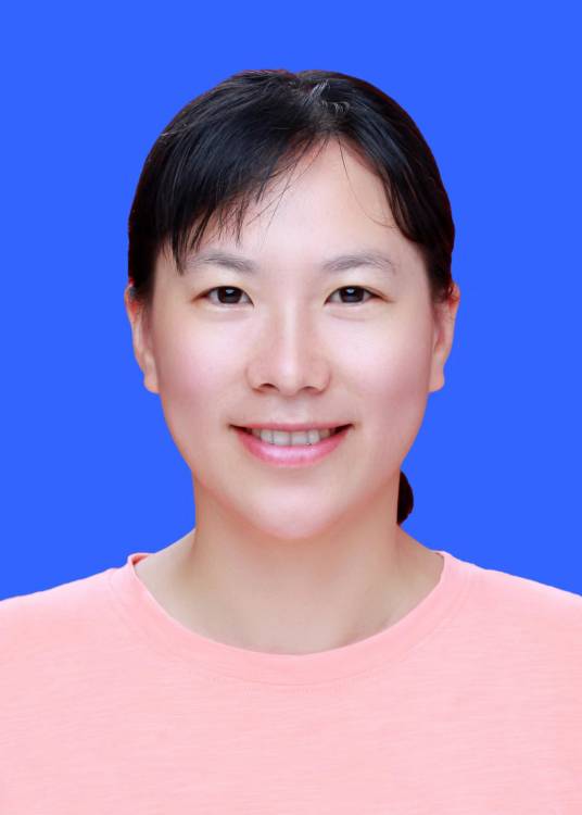 杨琴（邵阳学院经济与管理学院主管科研副院长、湖湘青年英才）