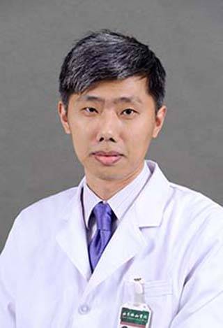 陈华（北京协和医院风湿免疫科主任医师）