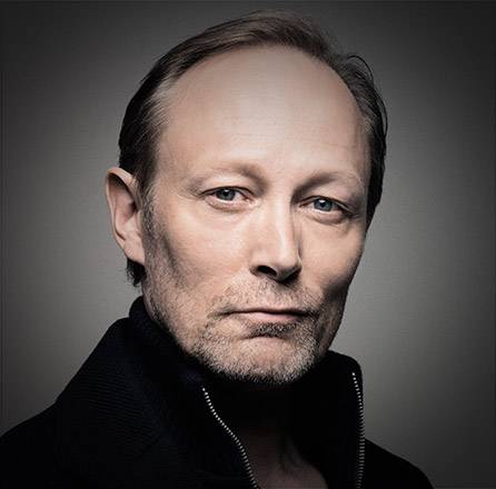 拉斯·米科尔森