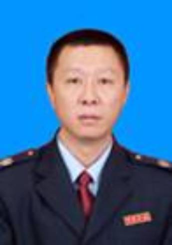 吴斌（国家税务总局威远县税务局党委委员、纪检组组长）