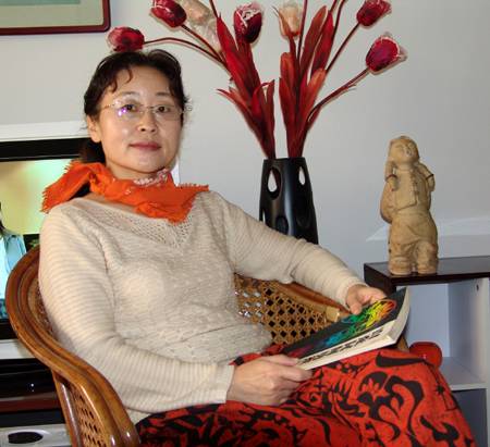 何丽（中国美术家协会会员）