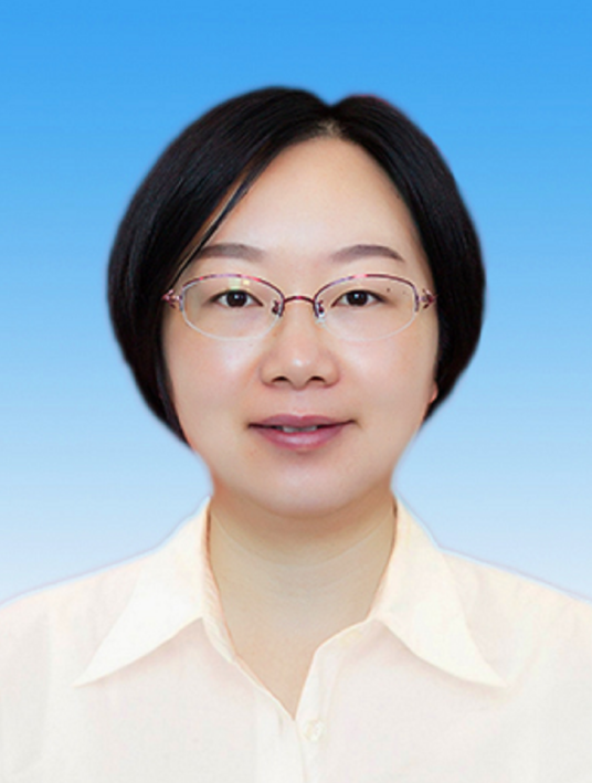 白雪（贵州省遵义市人民政府副秘书长）