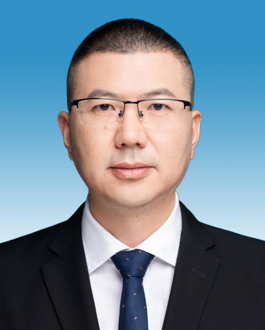 周舟（湖北省宜昌市伍家岗区政协副主席，区工商联主席）