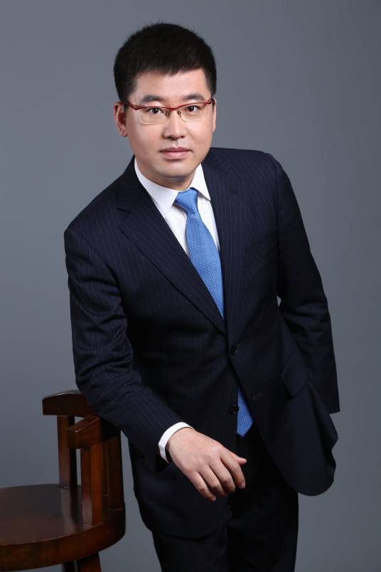 蒋同(和君集团高级合伙人、战略营销和产业整合专家)