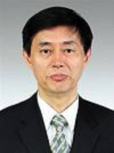 张长青（上海市松江区人民法院原院长）