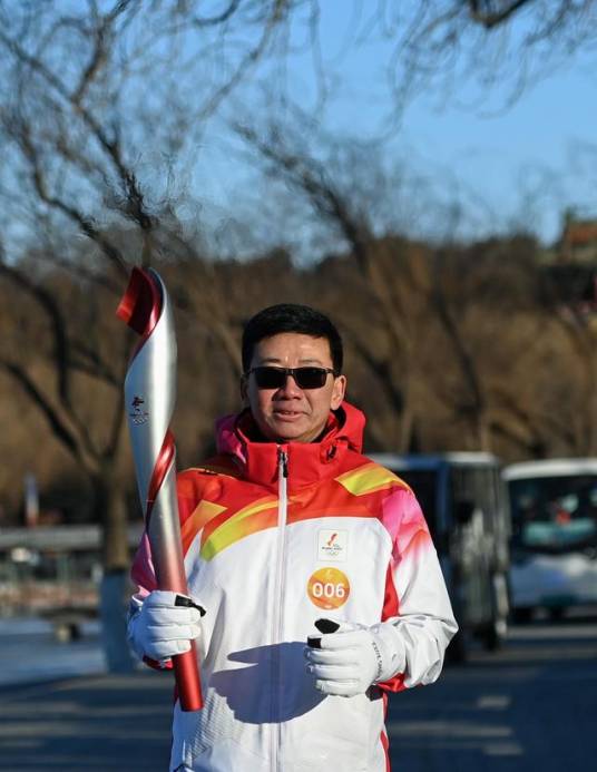 陈忠伟（2022年北京冬奥会火炬手）
