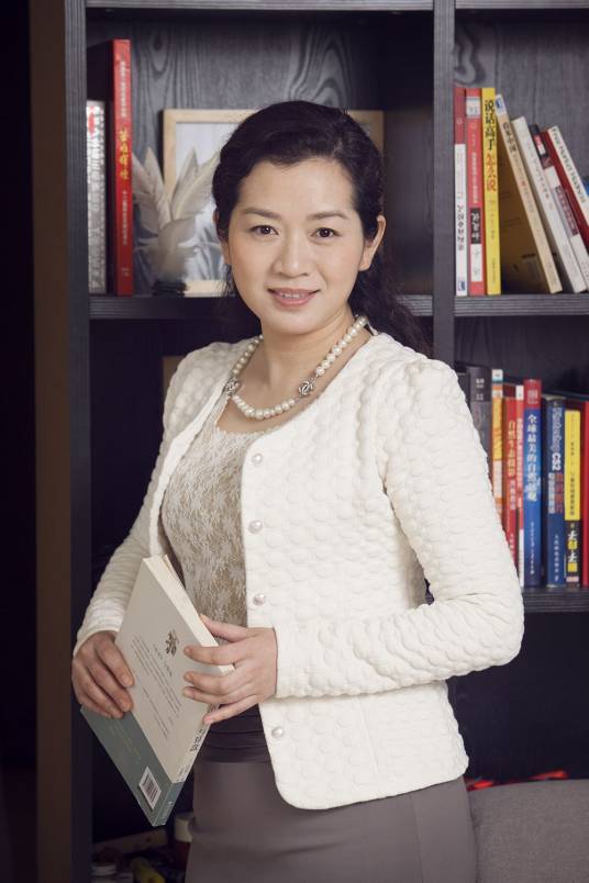 马媛(国内著名管理培训导师)